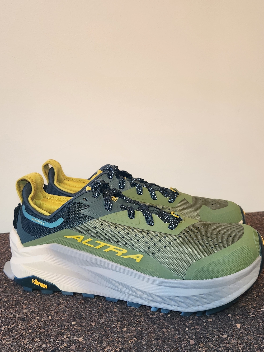 Altra Olympus 6 Trail Running Shoes Mens Size 12